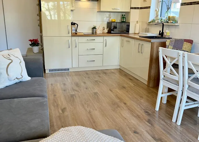 Al-dom Aniol Apartment *